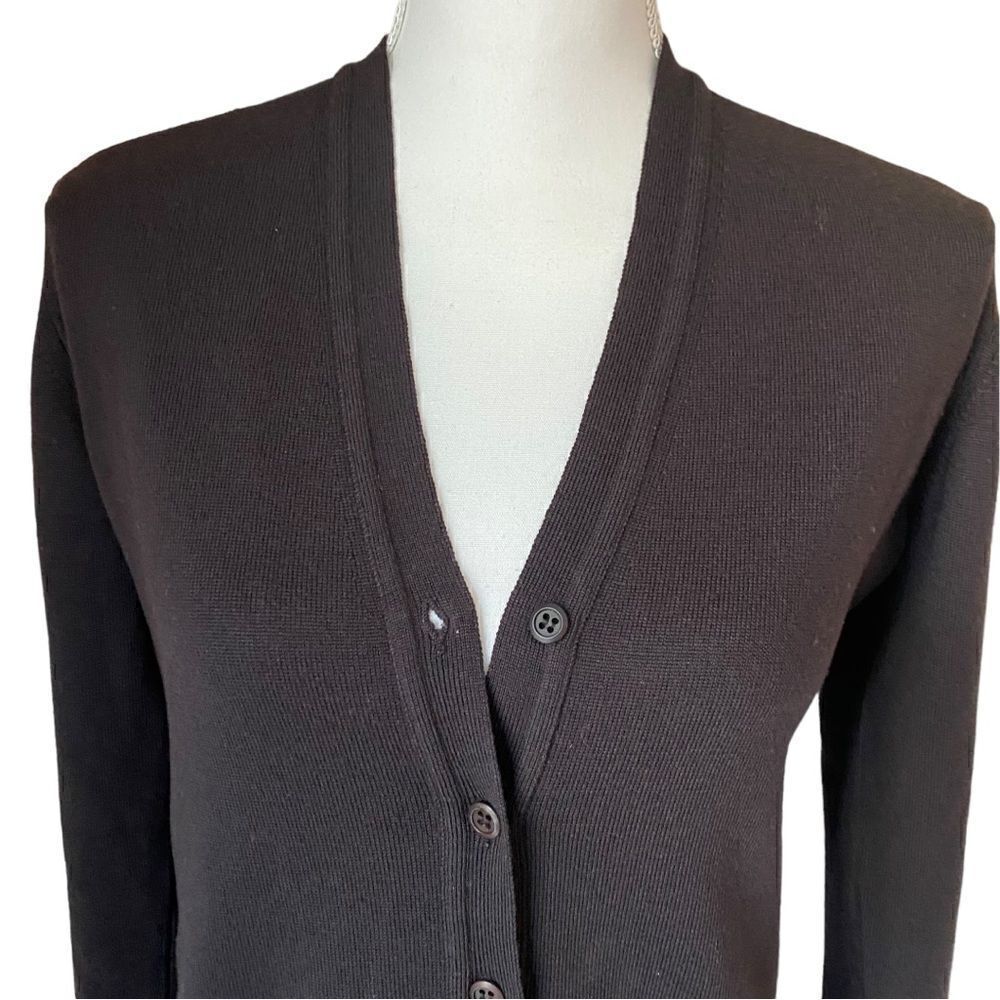 Henri Bendel Vintage Merino Wool Cardigan Sweater Size Medium NWOT - Picture 2 of 8